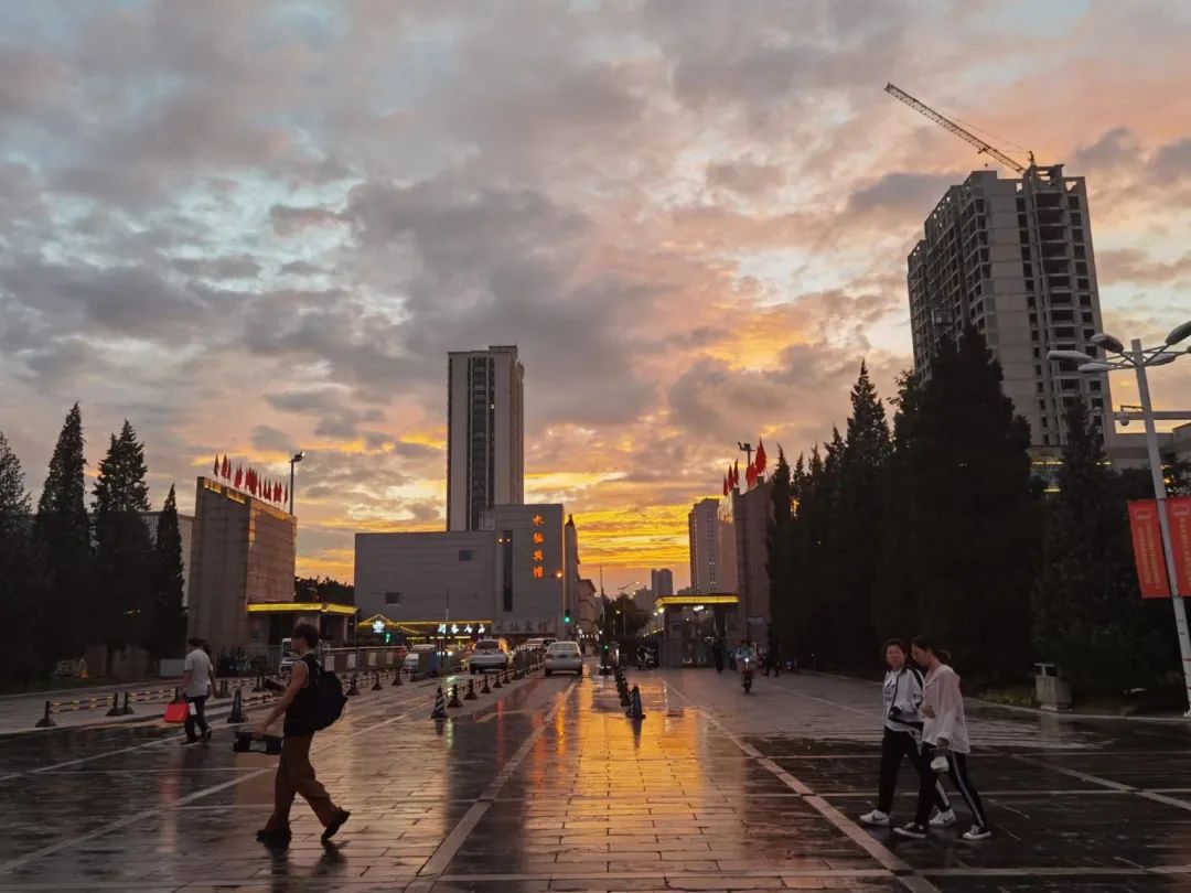 bcaba13bb8d446bc9d45fbc2c7a976d8.jpg 8883db4945afcf9.jpg